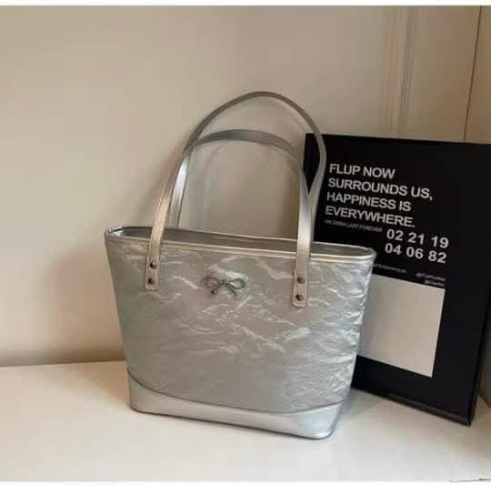 Stylish PU Leather Ladies Handbag for Everyday Use | Shop Now on SNBD