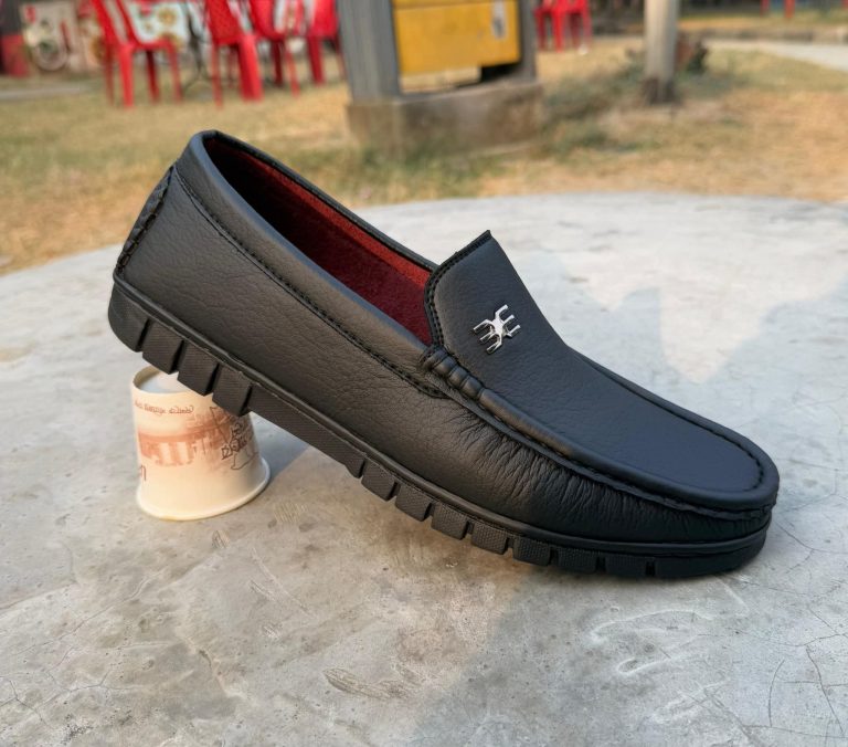 Casual loafers