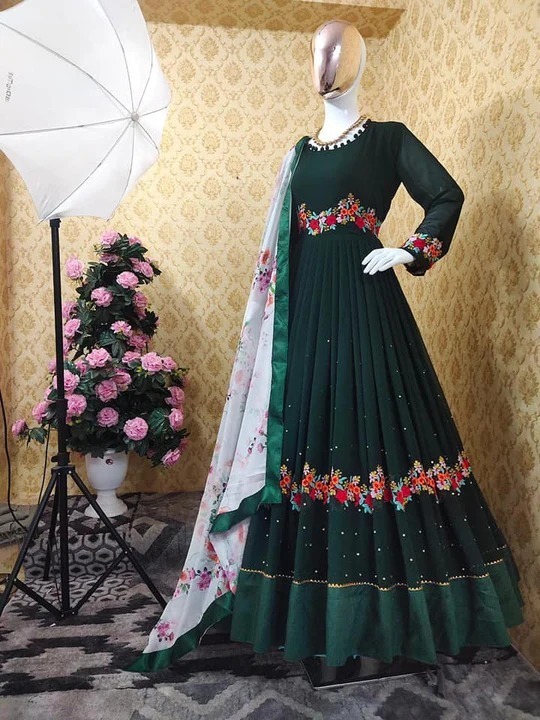 রেডিমেড জর্জেট এমব্রয়ডারি পার্টি ড্রেস