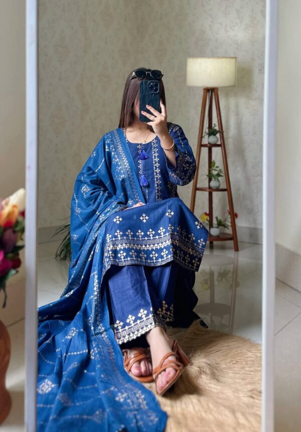 Arong Cotton Three Piece Readymade Salwar Kameez with Skin Print and Lace Work