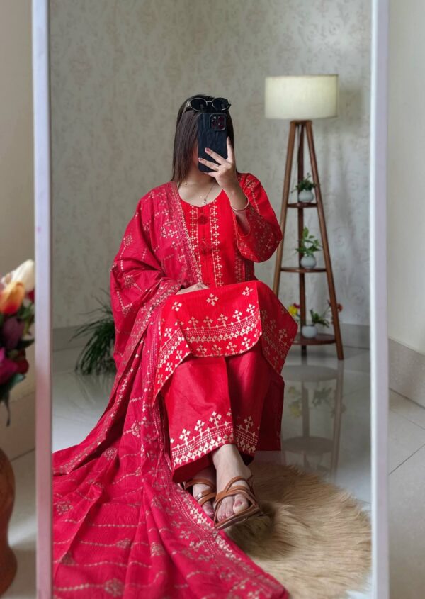 Arong Cotton Three Piece Readymade Salwar Kameez with Skin Print and Lace Work