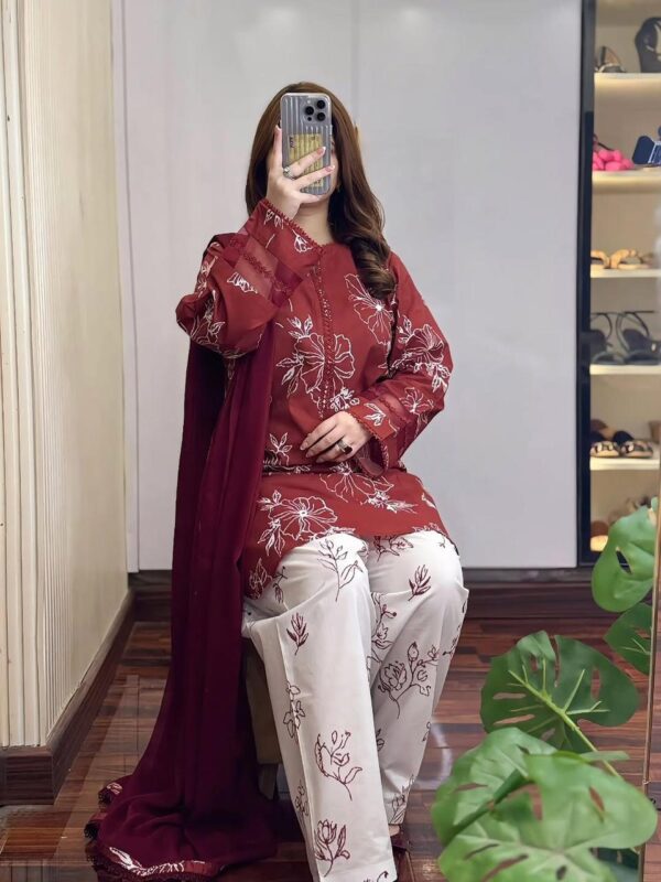 Cotton Dress with Skin Print and Lace Work Full Set 3 Piece Salwar Kameez